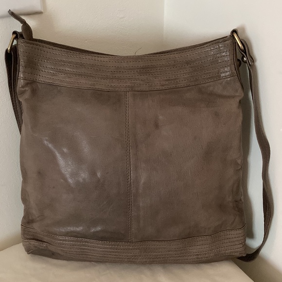 Cadelle Real Leather VintageTaupe Purse Crossbody Shoulder Bag EUC - Picture 2 of 10